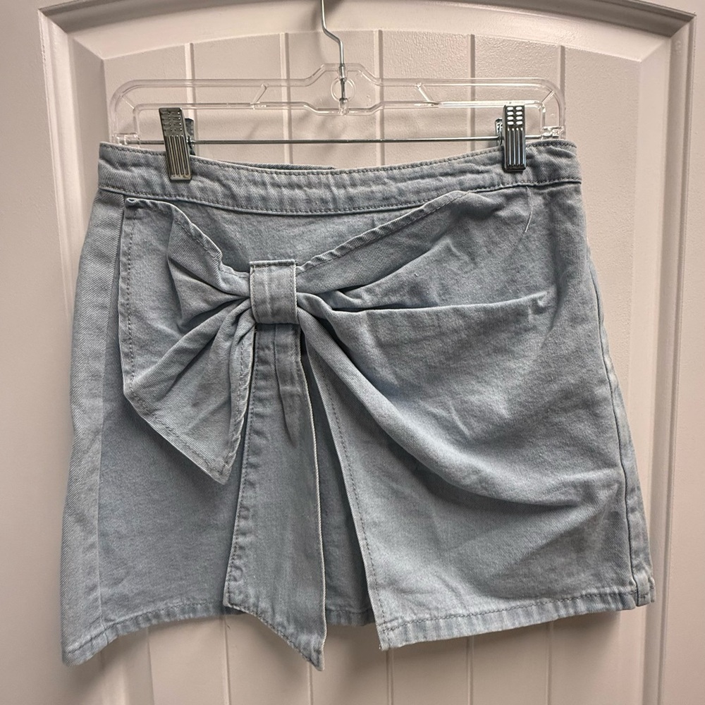 Shein Blue Denim Jean Skirt Size M Cotton Viscose Front Bow New With Tags